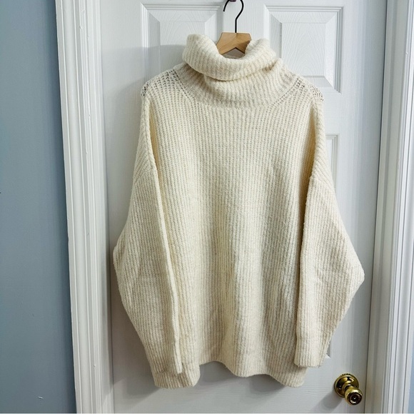 Zara Sweater Turtleneck Knit Cream White Oversized Boho Neutral Minimalist Small - Picture 2 of 7